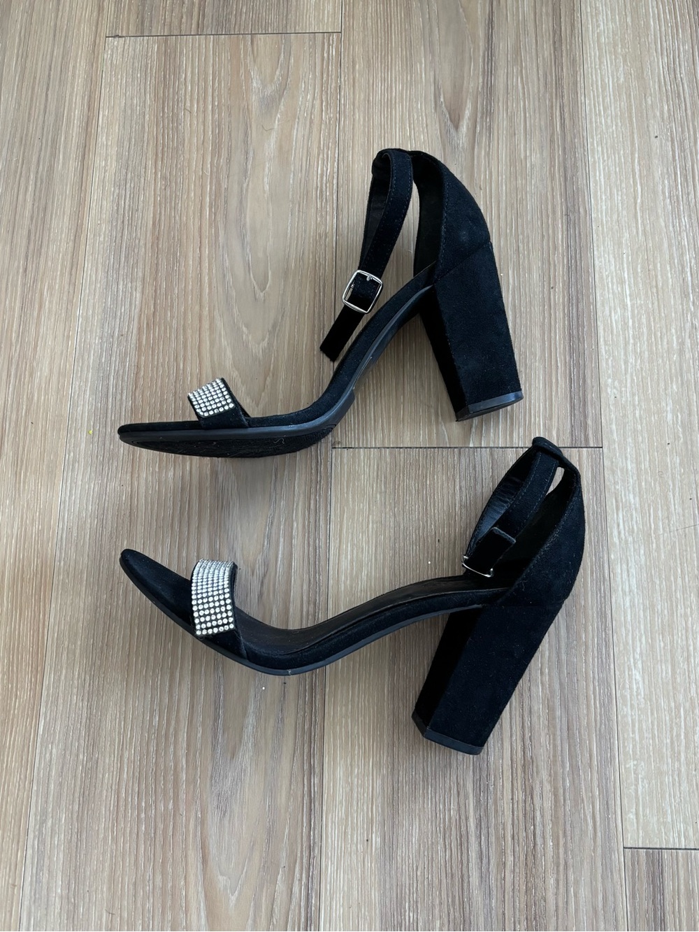Y2K Charlotte Russe Block Heels Strappy Black Rhinestone Open Toe US 6 Festive